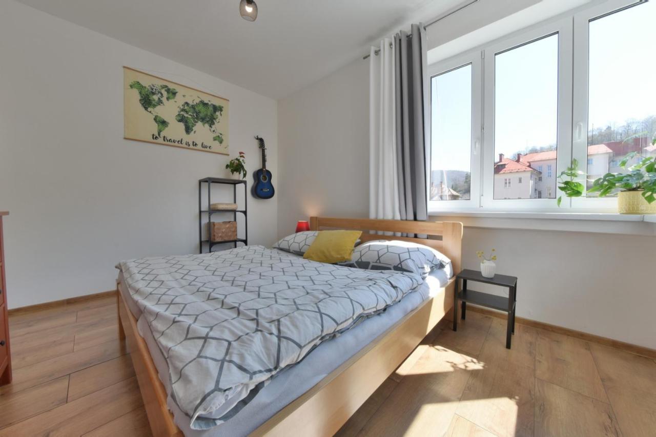 Big 75M2 Next To Opera Building In Direct Centrum, Air-Conditioned, Balcony, 24H Self Checking Banská Bystrica Exteriör bild